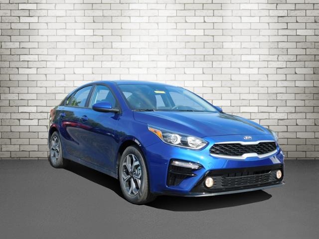 New 2021 Kia Forte LXS FWD 4D Sedan