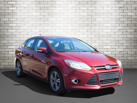 Pre-Owned 2014 Ford Focus SE FWD 4D Sedan